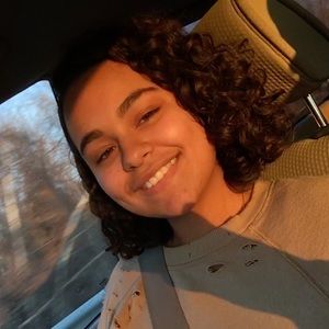 Meet your Posher, Tiffanie